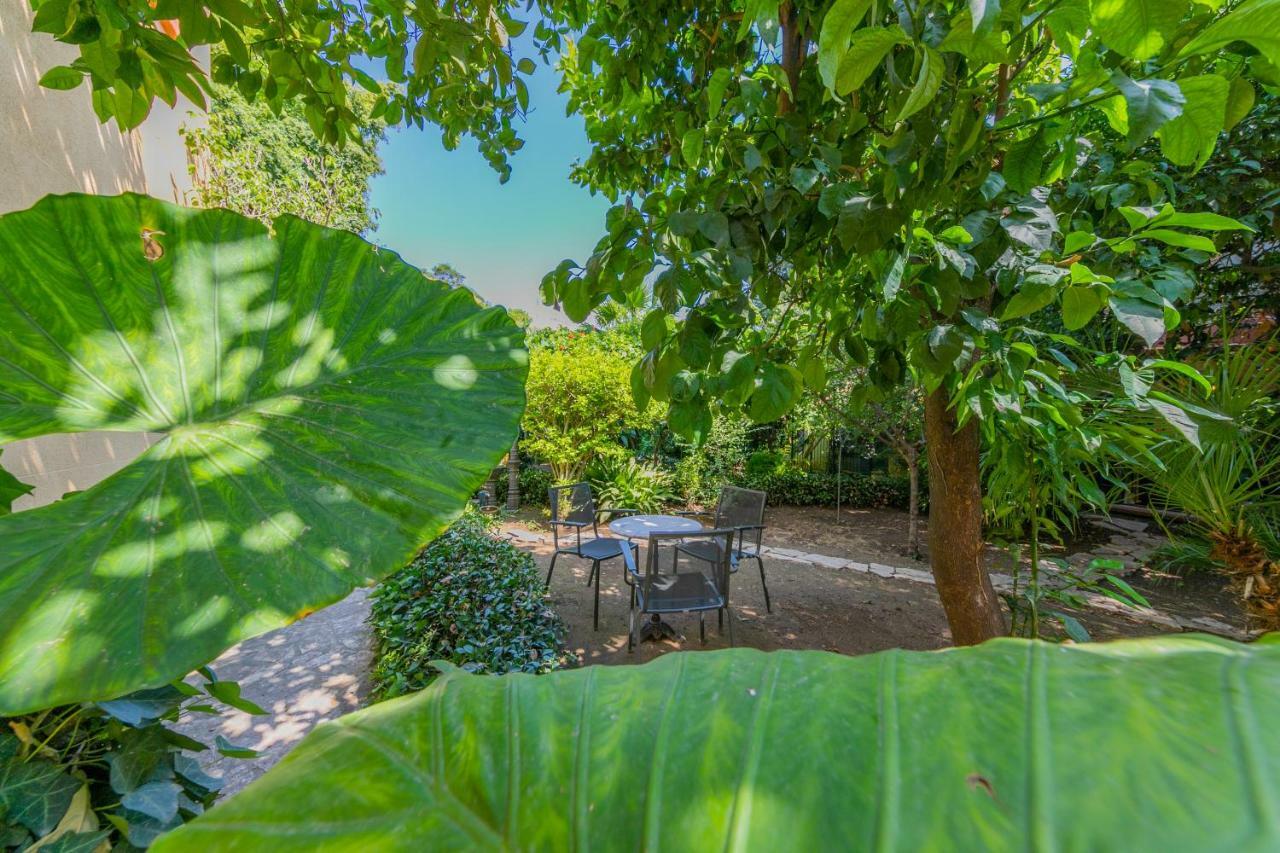 Villa Mezzarancia Palermo Esterno foto